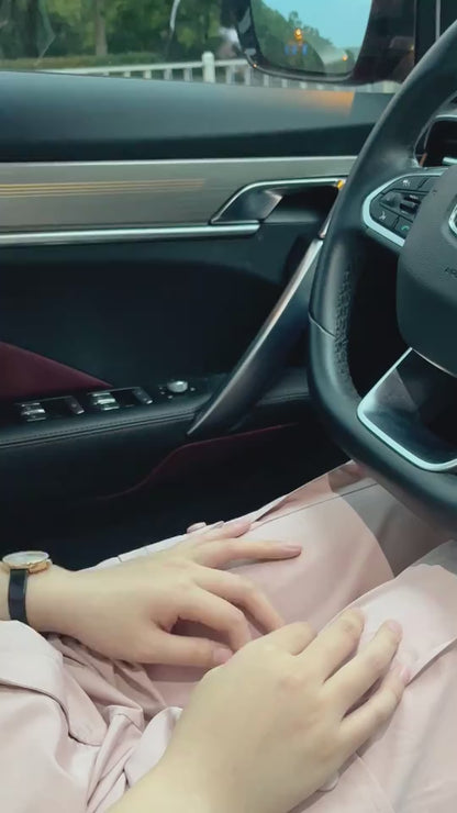 Digital LED voltage display on a 100W super fast car charger plug